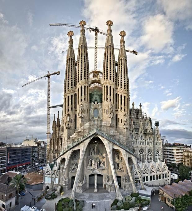 Lovely Double Apartment - Sagrada Familia バルセロナ エクステリア 写真